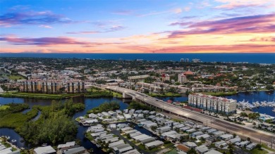 Beach Home For Sale in Venice, Florida