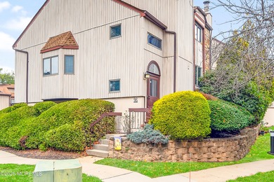 Beach Townhome/Townhouse Sale Pending in Old Bridge, New Jersey