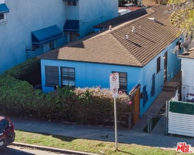 Beach Home For Sale in Venice, California