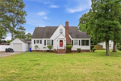 Beach Home For Sale in Portsmouth, Virginia