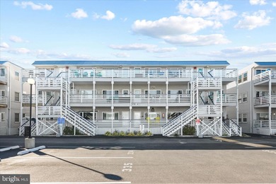 Beach Condo For Sale in Ocean City, Maryland