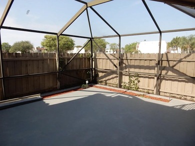 Beach Townhome/Townhouse For Sale in Greenacres, Florida