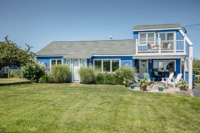 Beach Home For Sale in Guilford, Connecticut