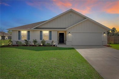 Beach Home For Sale in Elberta, Alabama