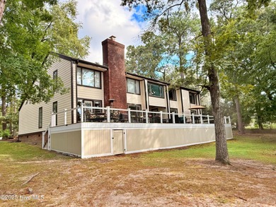 Beach Home For Sale in New Bern, North Carolina