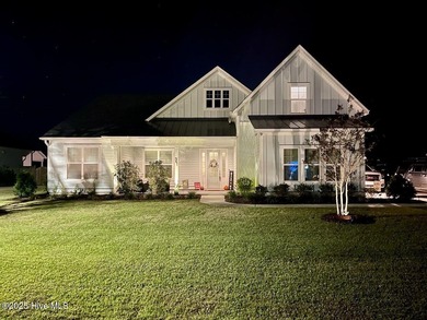 Beach Home Active Under Contract in Hampstead, North Carolina