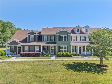 Beach Townhome/Townhouse For Sale in Virginia Beach, Virginia