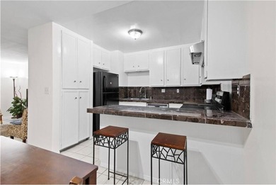 Beach Condo For Sale in Long Beach, California
