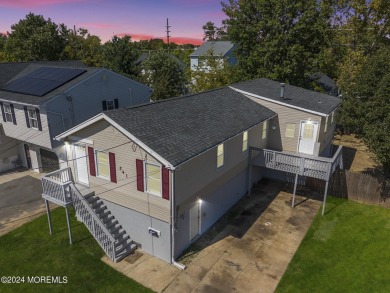 Beach Home For Sale in Union Beach, New Jersey