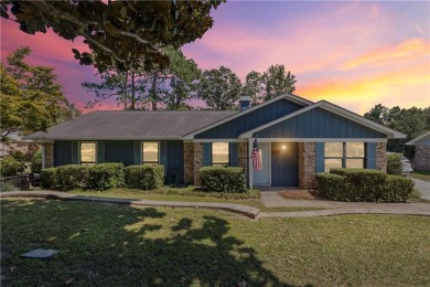 Beach Home For Sale in Mobile, Alabama