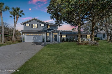 Beach Home For Sale in Ponte Vedra Beach, Florida