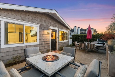 Beach Condo Sale Pending in Corona Del Mar, California