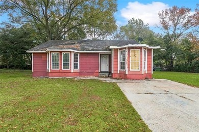 Beach Home Active Under Contract in Slidell, Louisiana