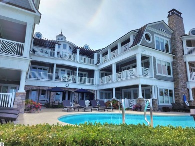 Beach Condo For Sale in Glen Arbor, Michigan
