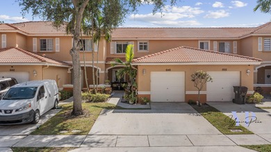 Beach Townhome/Townhouse For Sale in West Palm Beach, Florida
