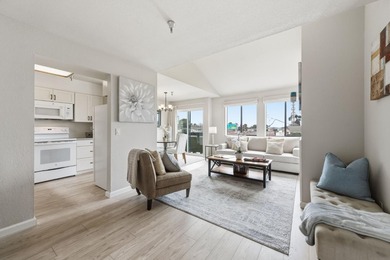 Beach Condo For Sale in San Mateo, California