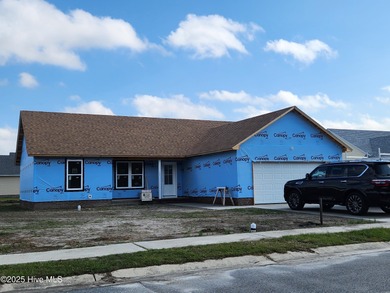 Beach Home For Sale in Elizabeth City, North Carolina