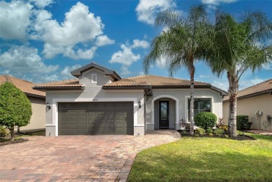 Beach Home For Sale in Venice, Florida