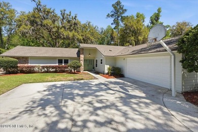 Beach Home Active Under Contract in Jacksonville, Florida