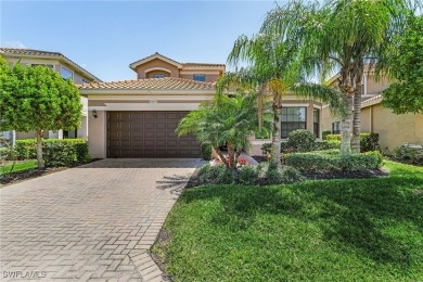 Beach Home For Sale in Fort Myers, Florida