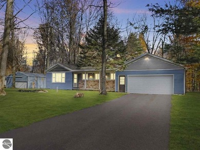 Beach Home For Sale in Ellsworth, Michigan