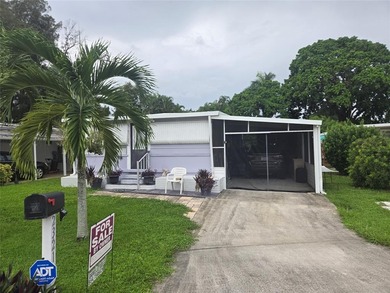 Beach Home For Sale in Davie, Florida