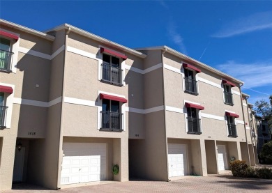 Beach Townhome/Townhouse For Sale in Bradenton, Florida