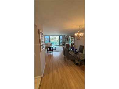 Beach Condo For Sale in Sunny Isles Beach, Florida