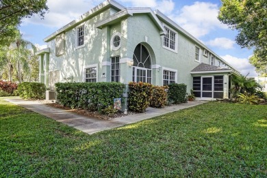 Beach Townhome/Townhouse For Sale in Port Saint Lucie, Florida