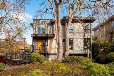 Home For Sale in Victoria image photo picture