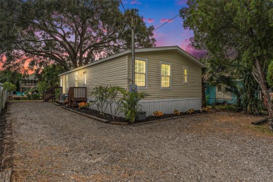 Beach Home For Sale in Weeki Wachee, Florida