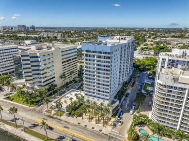 Beach Condo For Sale in West Palm Beach, Florida