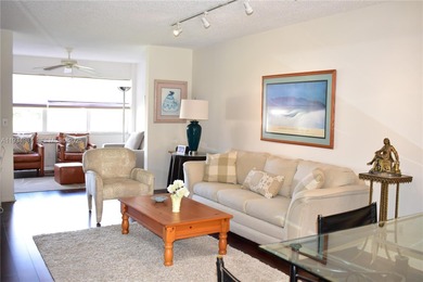 Beach Condo Sale Pending in Sunrise, Florida