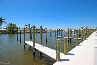 Beach Townhome/Townhouse For Sale in Fort Myers Beach, Florida