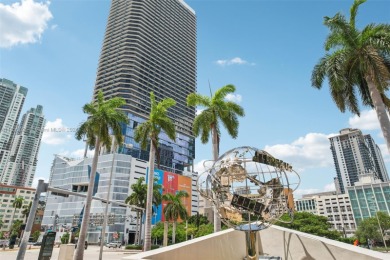 Beach Condo For Sale in Miami, Florida