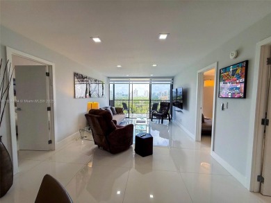 Beach Condo For Sale in Aventura, Florida