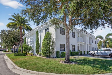 Beach Condo For Sale in Pompano Beach, Florida