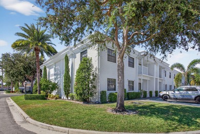 Beach Condo For Sale in Pompano Beach, Florida