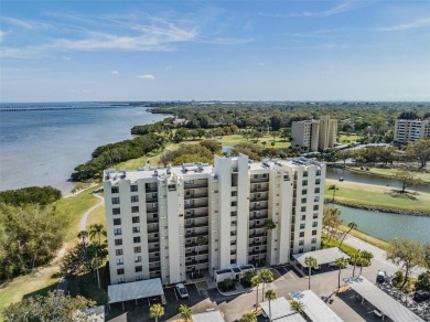 Beach Condo For Sale in Clearwater, Florida