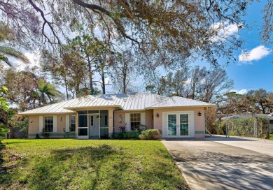 Beach Home For Sale in Venice, Florida