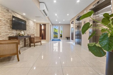 Beach Condo For Sale in Hallandale Beach, Florida