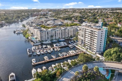 Beach Condo For Sale in Miami, Florida