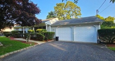 Beach Home For Sale in East Moriches, New York