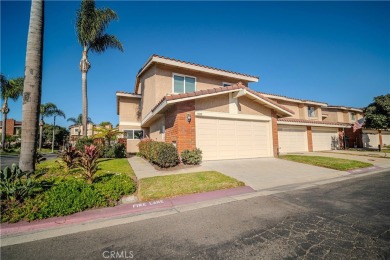 Beach Townhome/Townhouse For Sale in Huntington Beach, California