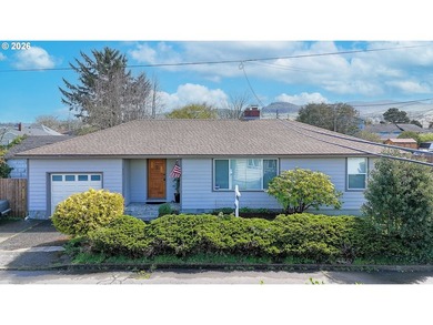 Beach Home For Sale in Seaside, Oregon