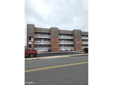 Condo For Sale in Ocean City image photo picture