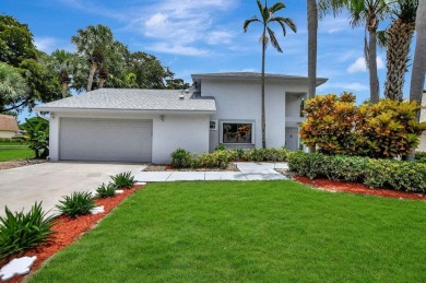 Beach Home For Sale in Delray Beach, Florida