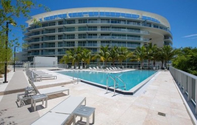 Beach Condo For Sale in Miami, Florida