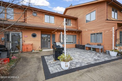 Beach Condo For Sale in Brick, New Jersey