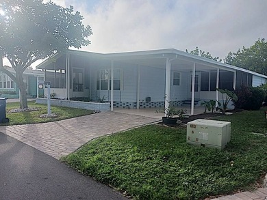 Beach Home For Sale in Palmetto, Florida